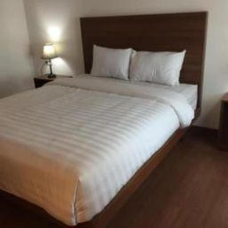Satria Wisata Hotel Parepare Exteriér fotografie