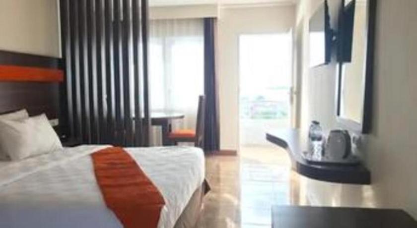 Satria Wisata Hotel Parepare Exteriér fotografie
