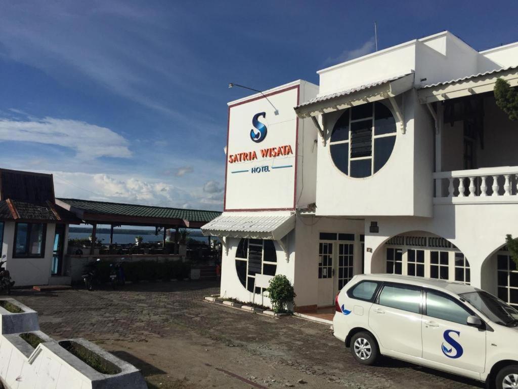 Satria Wisata Hotel Parepare Exteriér fotografie