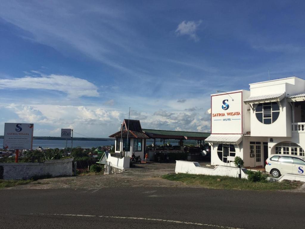 Satria Wisata Hotel Parepare Exteriér fotografie