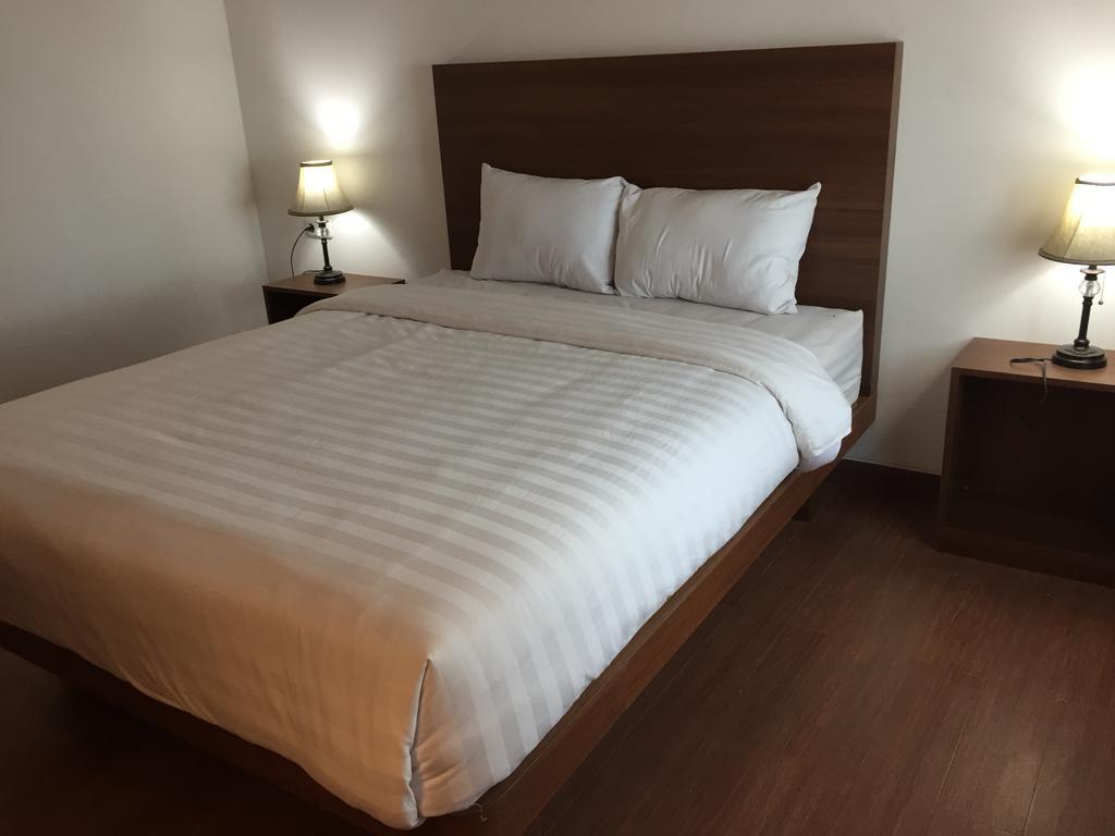 Satria Wisata Hotel Parepare Exteriér fotografie
